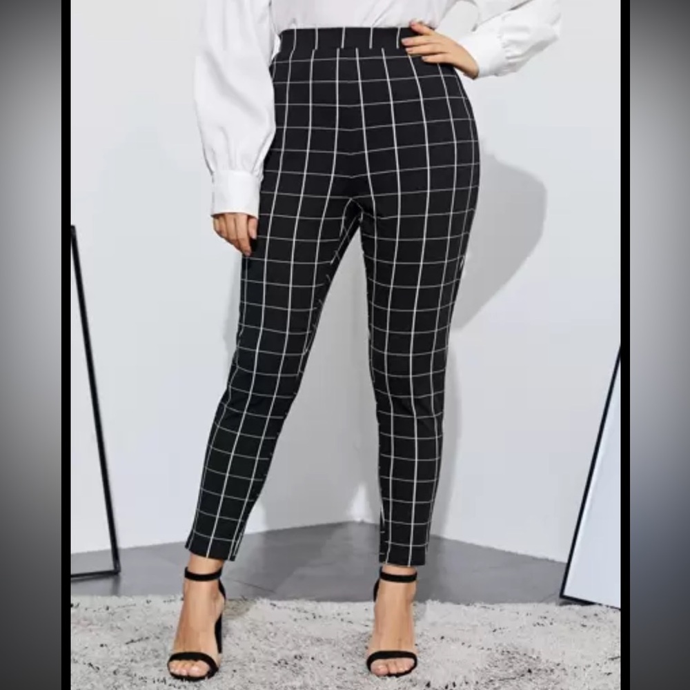 Plus Size 2XL-4XL Black White Grid Plaid Dress Pants Stretch Work Office